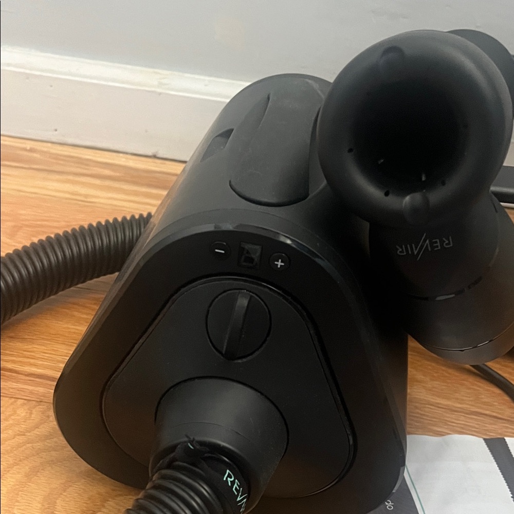 REVAIR REVERSE-AIR HAIR DRYER - Picture 4 of 4